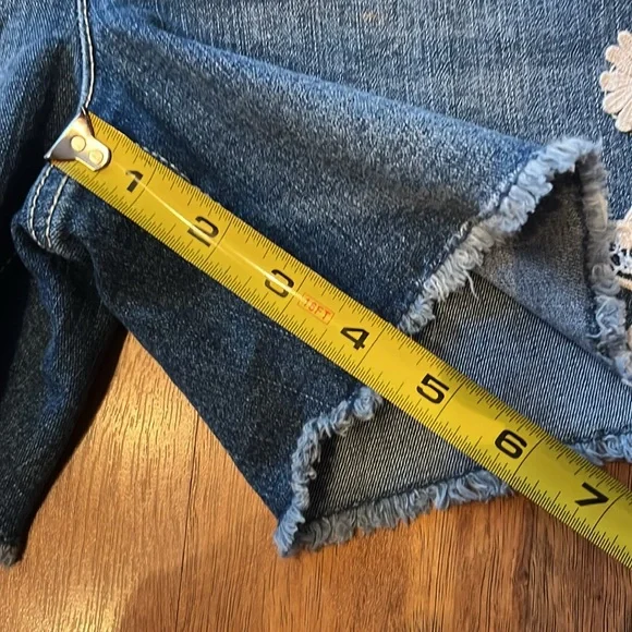 New Jordache denim lace shorts - Picture 11 of 16